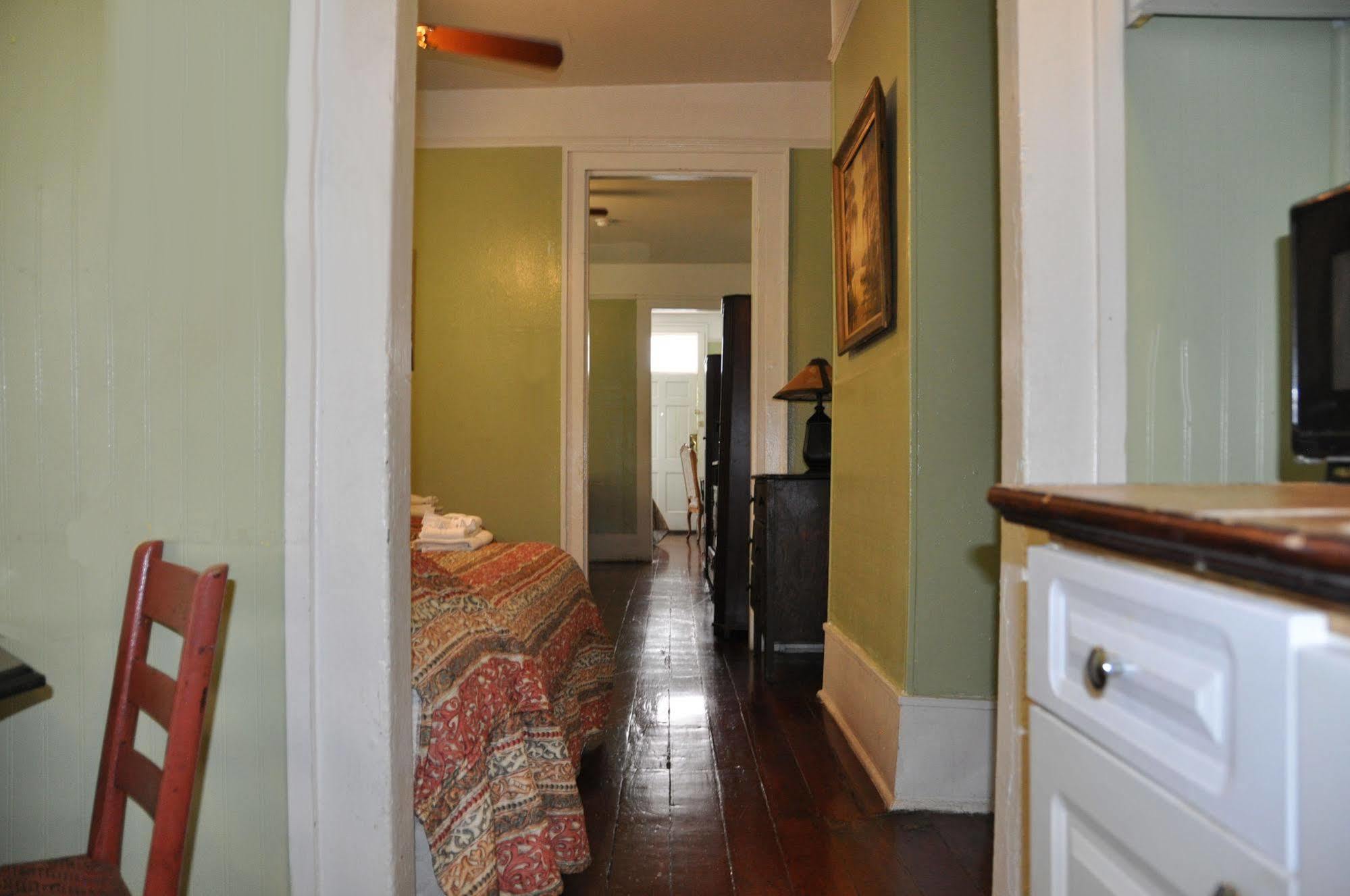 Historic Mardi Gras Inn New Orleans Exterior foto